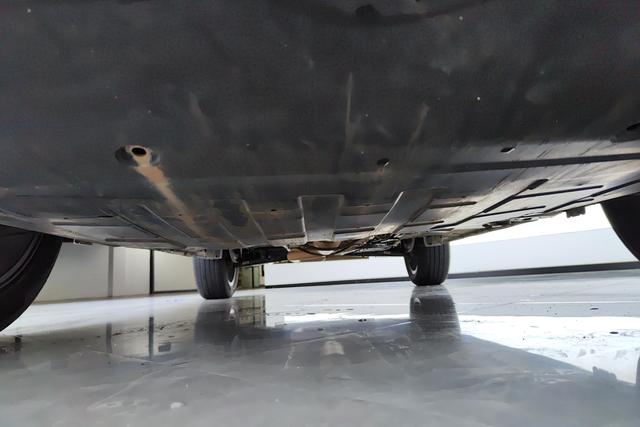 Geely Automobile Geely ICON id 3849881 из Китая 8