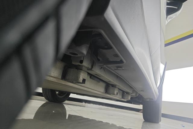 BYD Yuan EV 2019 Белый из Китая, фото 6