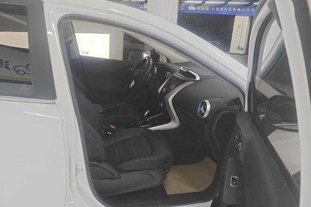 BYD Yuan EV id 3768868 из Китая 8