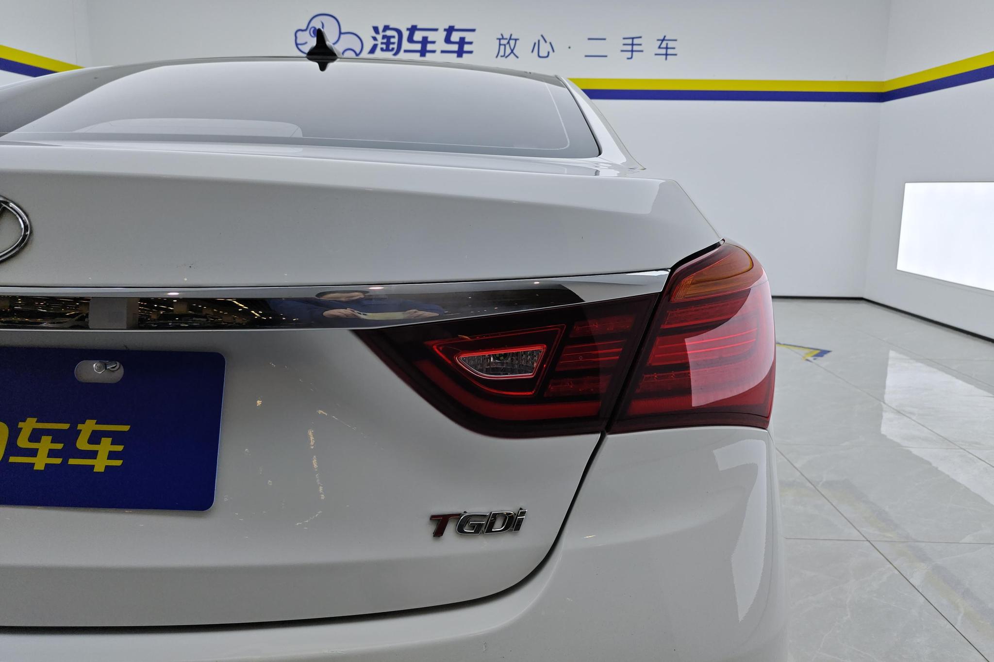 Hyundai Mistra 2017 1.6T AT GLS V