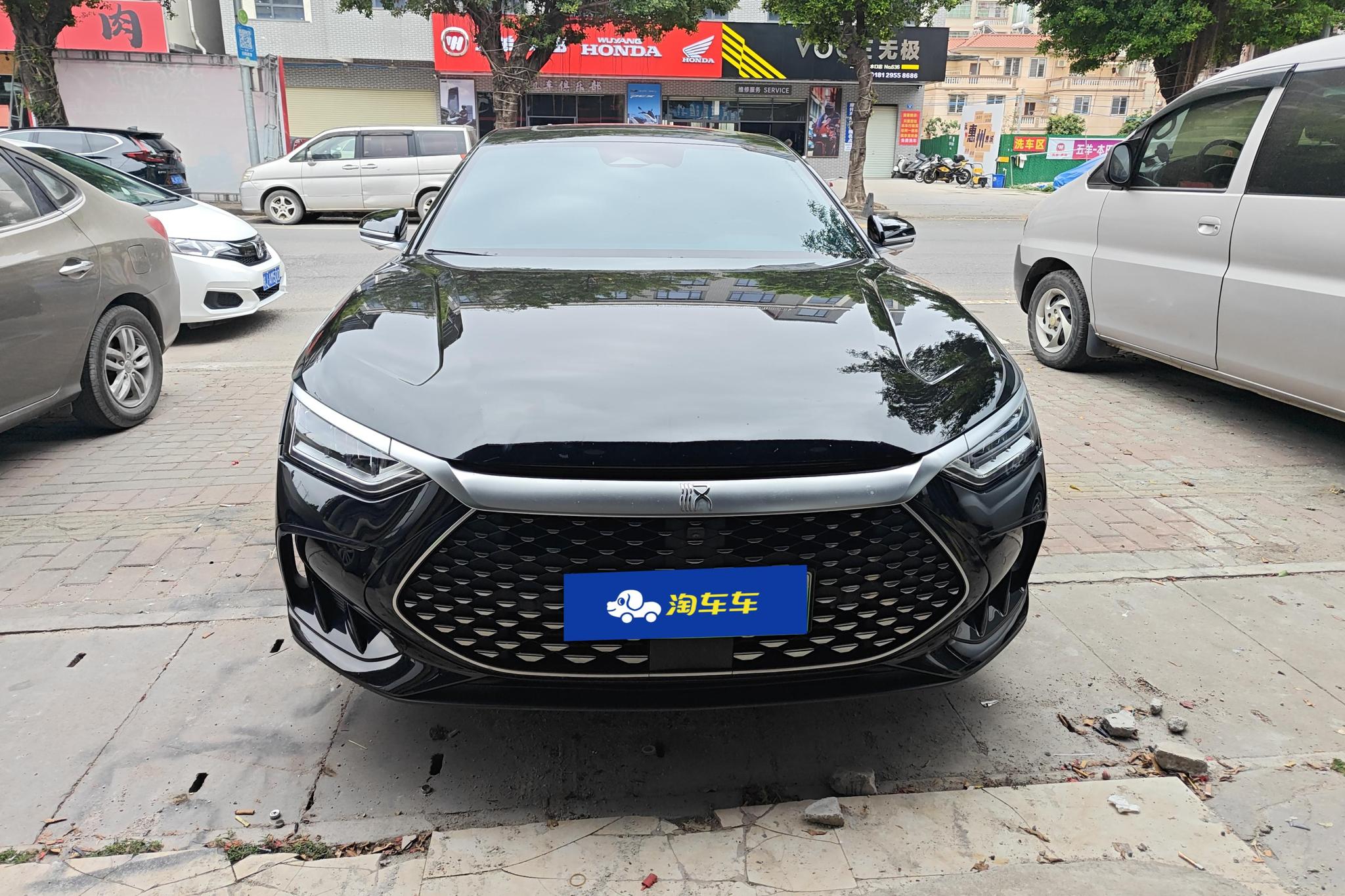 BYD Han DM 2024 DM-i 121KM Elite