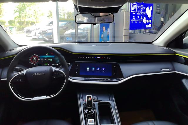 Dongfeng MAX 2021 1.5 T ·Hybrid — фото 14