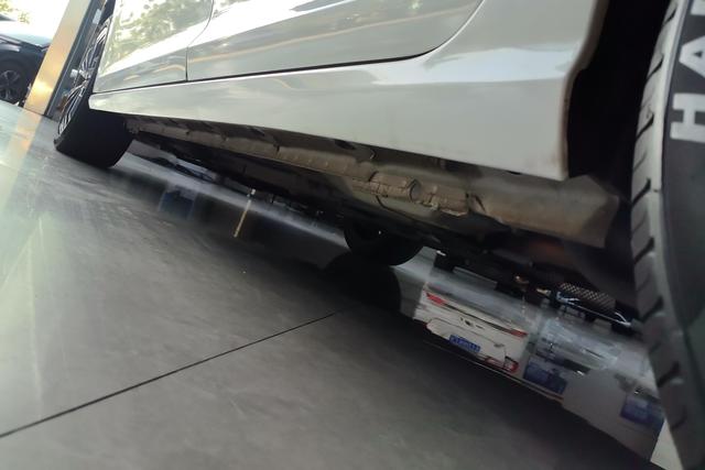Dongfeng MAX 2021 1.5 T ·Hybrid — фото 6