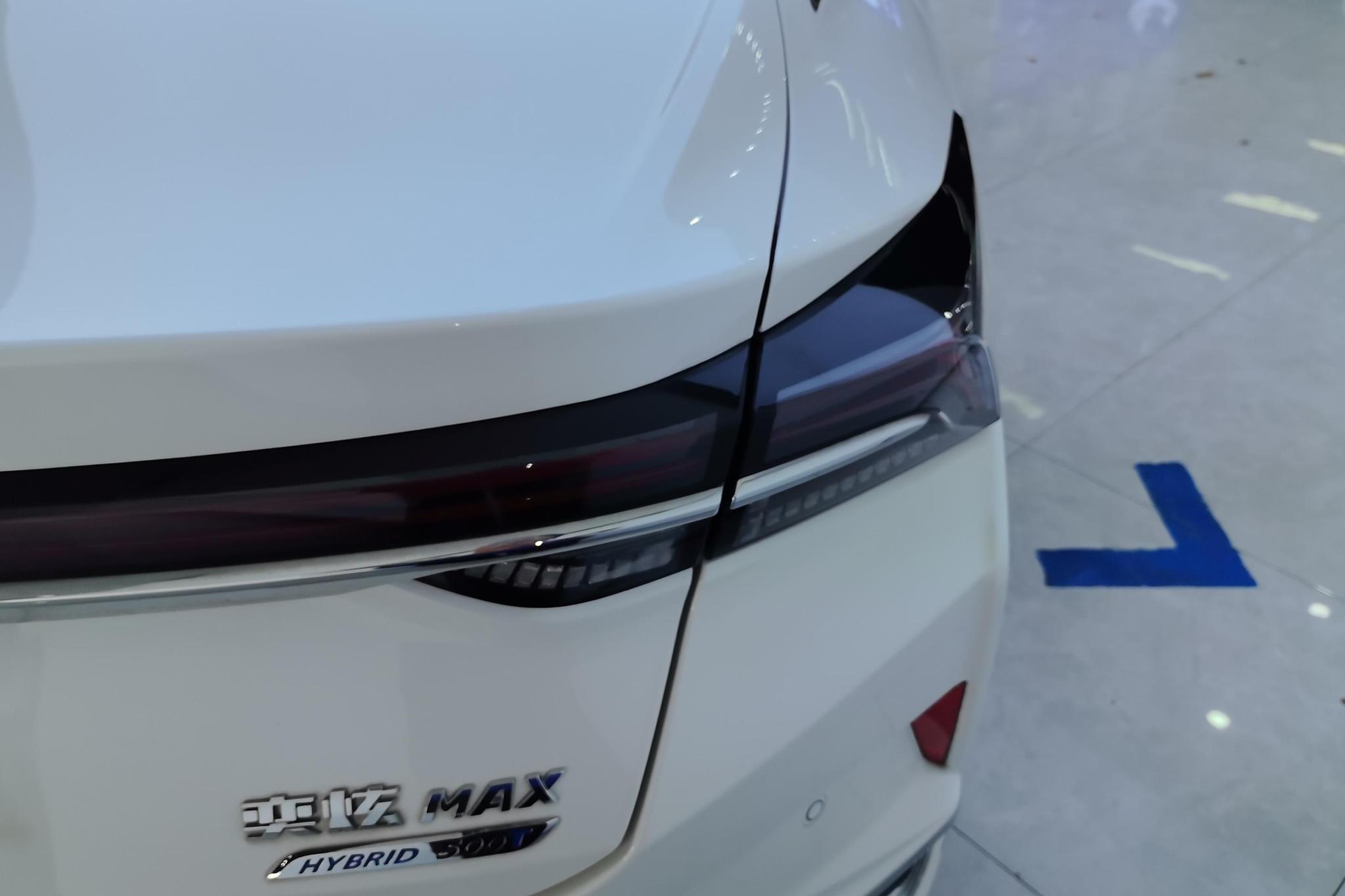 Dongfeng Aeolus Yixuan Max MAX 2021 1.5T