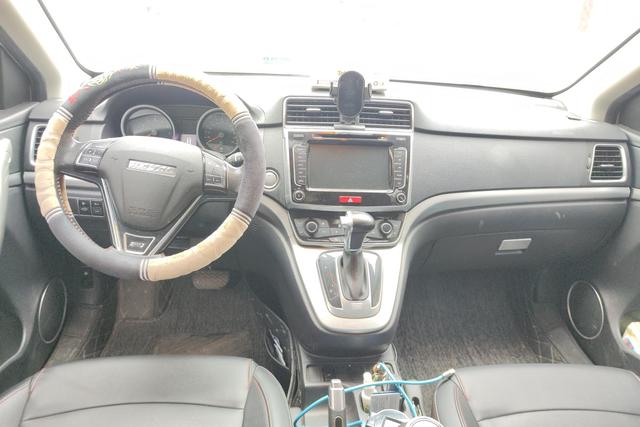 Haval M6 2017 1.5 T AT 2 WDPremium — фото 12