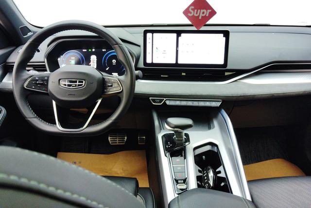 Geely Automobile Xingrui id 3810179 из Китая 13