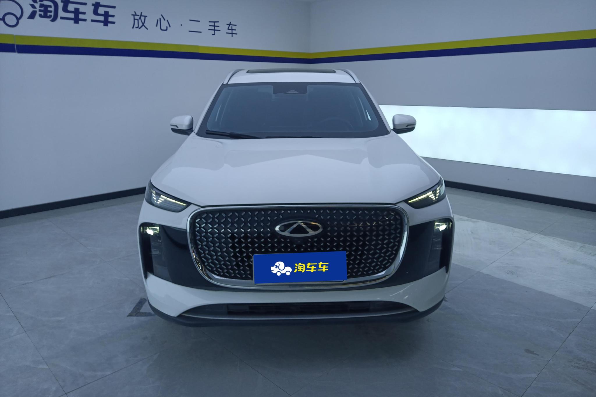 Chery 8 PLUS 2025 290TGDI DCT Luxury