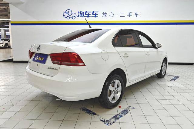 Volkswagen Santana 2015 1.4 L MT — фото 3