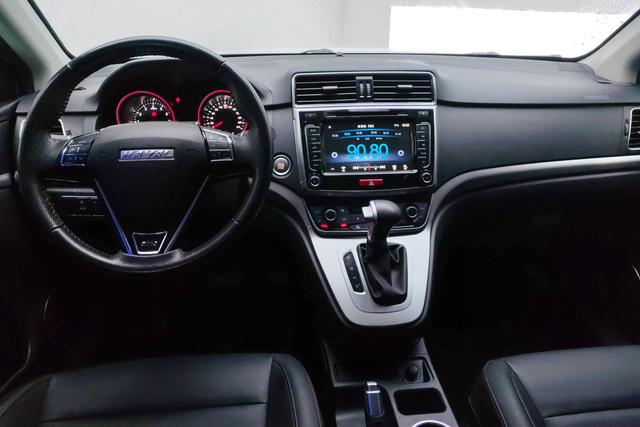 HAVAL M6 2018 — фото 12