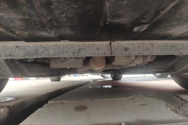 Buick Regal id 3783322 из Китая 17