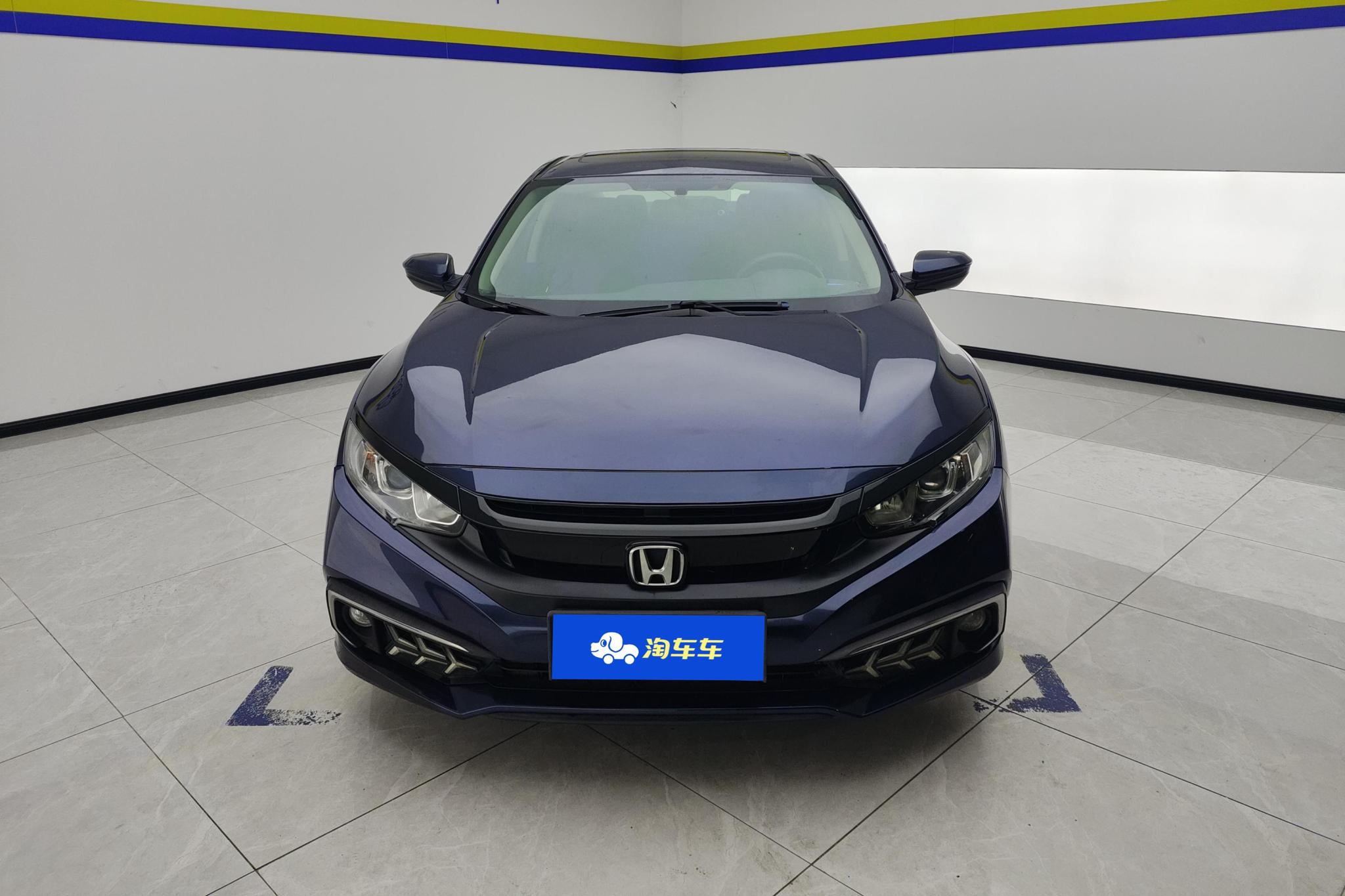 Honda Civic 2019 220TURBO CVT V