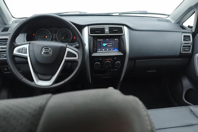 Suzuki Liana A6 2016 — фото 13