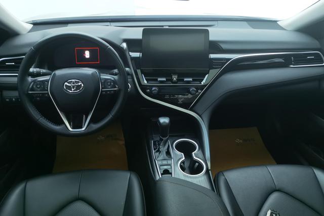 Toyota Camry 2023 2.5 G — фото 13