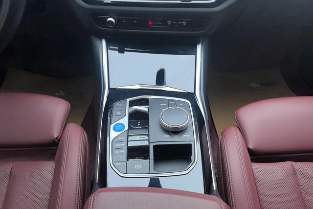 BMW i3 2022 — фото 14