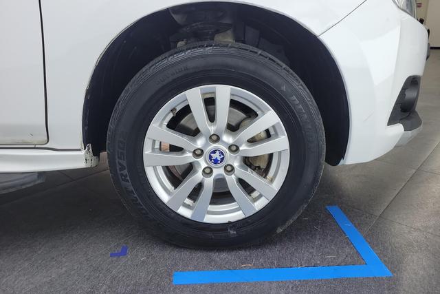 Venucia T70 2015 2.0 L CVT — фото 11