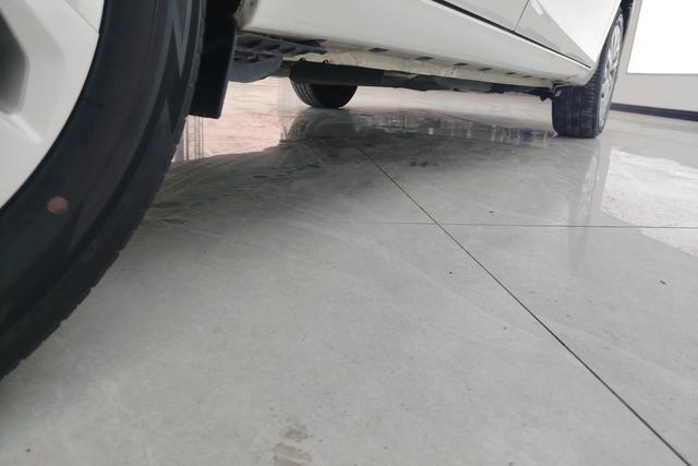 Toyota Vios FS id 3768930 из Китая 14