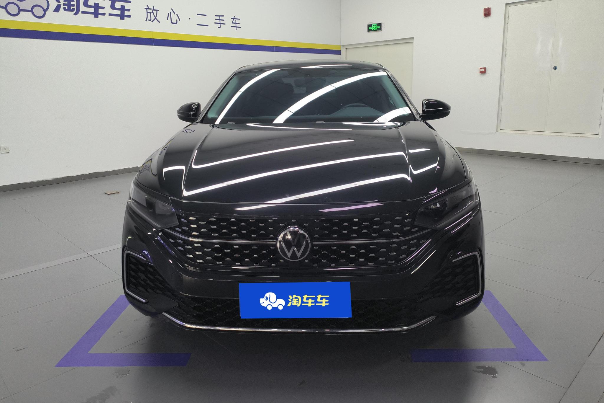 Volkswagen Passat 2023 330TSI Elite
