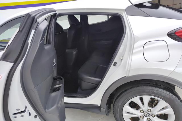 Toyota IZOA id 3840688 из Китая 17