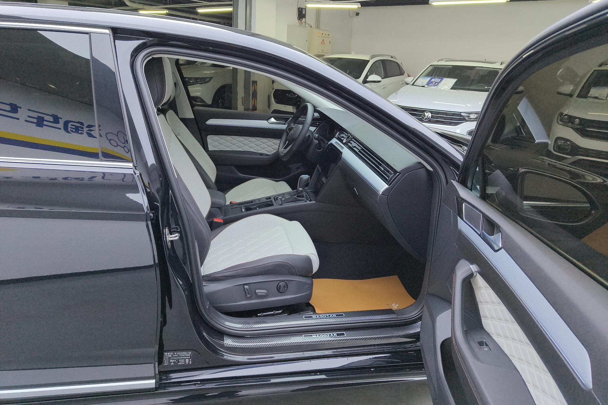 Volkswagen Magotan 2025 330TSI DSG Luxury