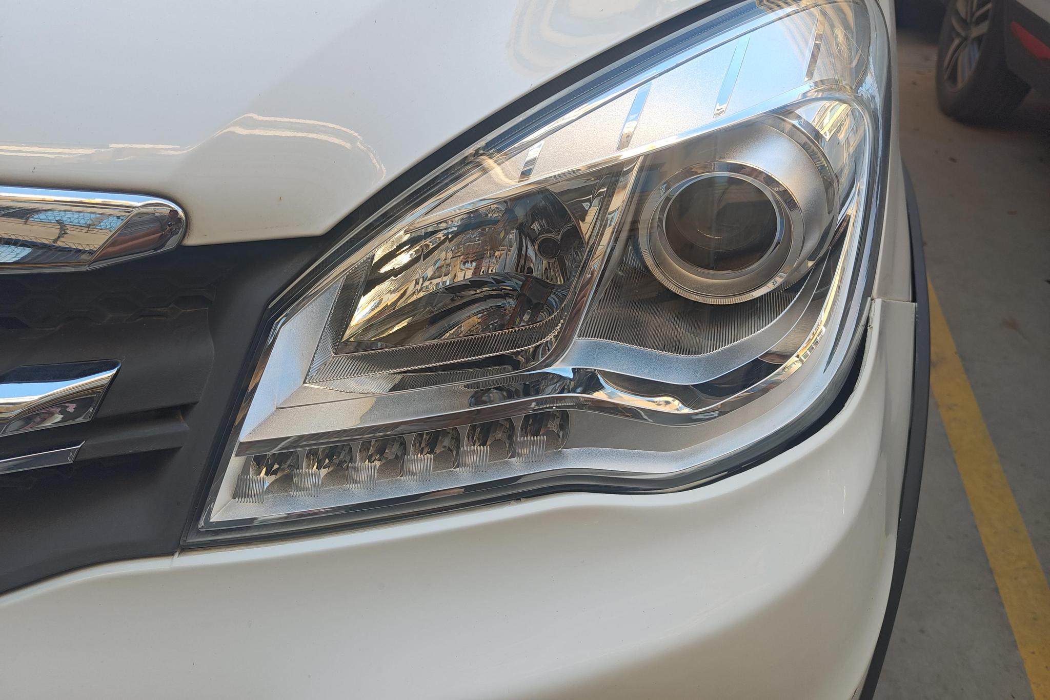 FAW S80 2013 1.5L MT 5 мест Fashion