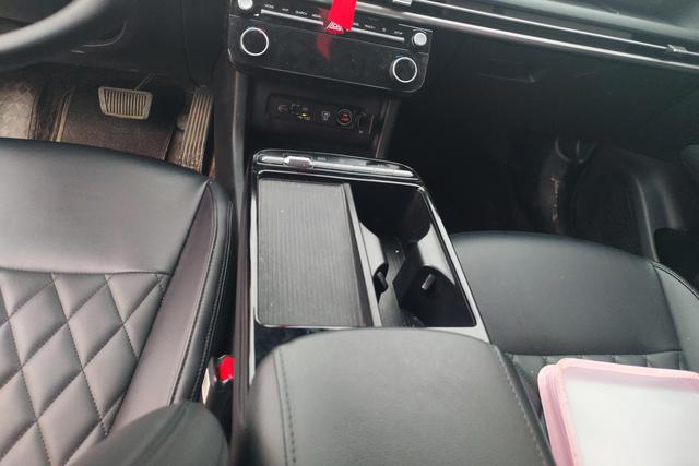 Hyundai Tucson 2025 L 1.5 T GLX — фото 12
