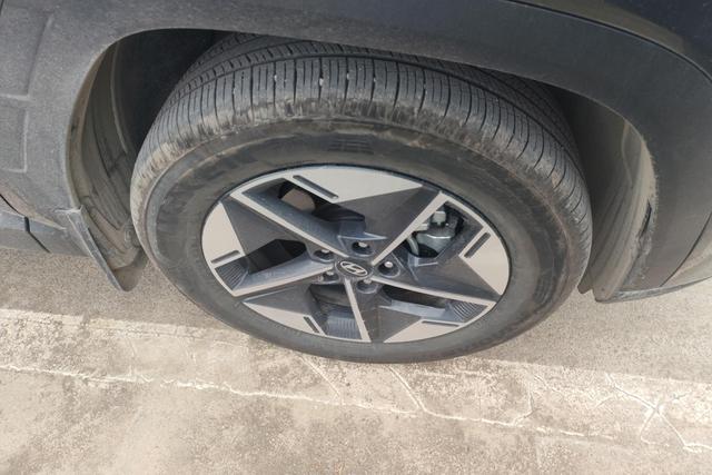Hyundai Tucson 2025 L 1.5 T GLX — фото 6
