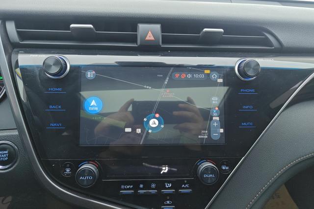 Toyota Camry 2020 Белый из Китая, фото 2