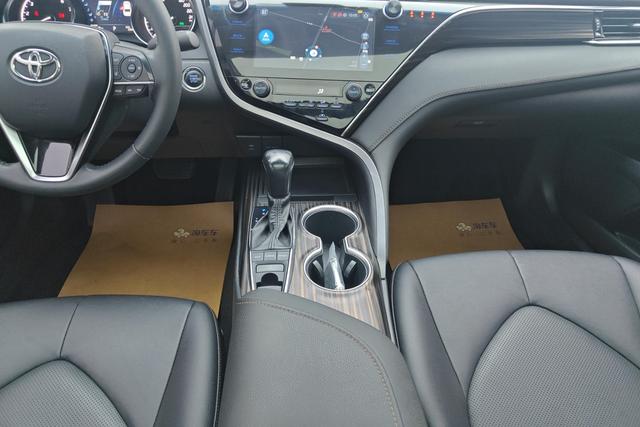 Toyota Camry id 3781402 из Китая 10