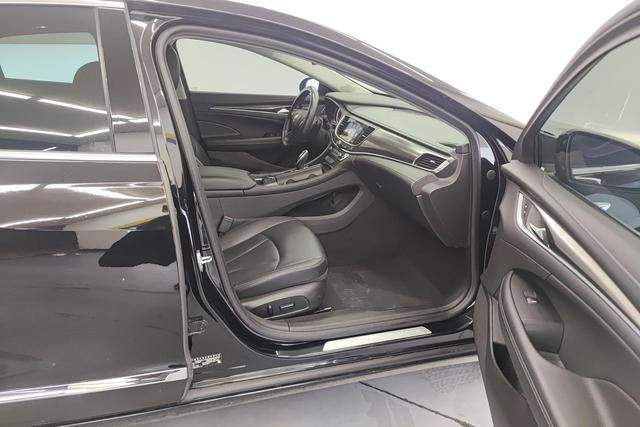 Buick Lacrosse 2022 Черный из Китая