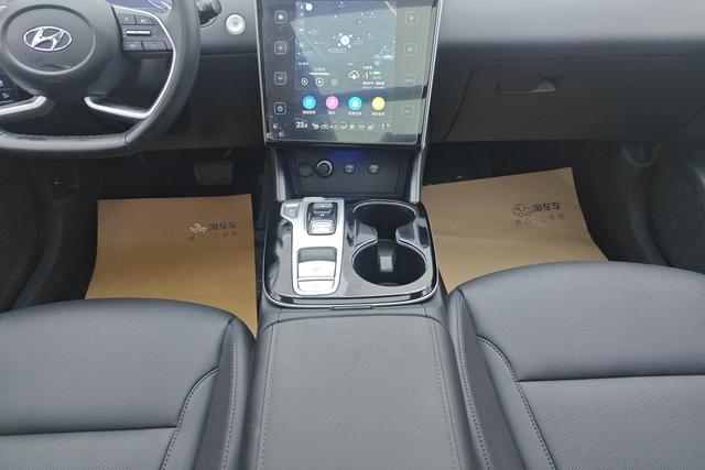 Hyundai Tucson id 3782050 из Китая 11