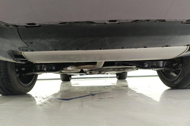 Volkswagen Passat 2024 Темно-серый из Китая, фото 5