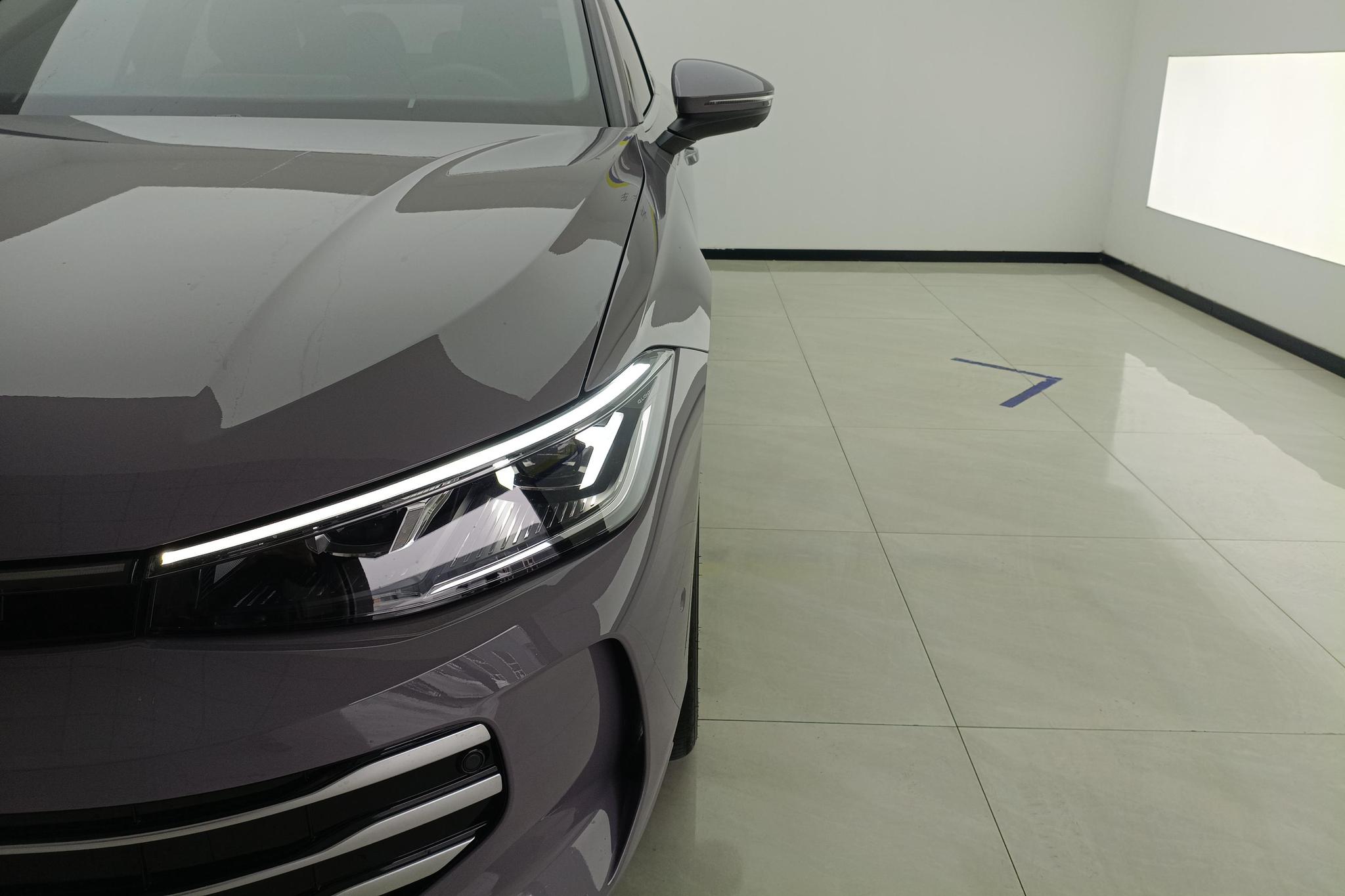 Volkswagen Passat 2025 Pro 380TSI