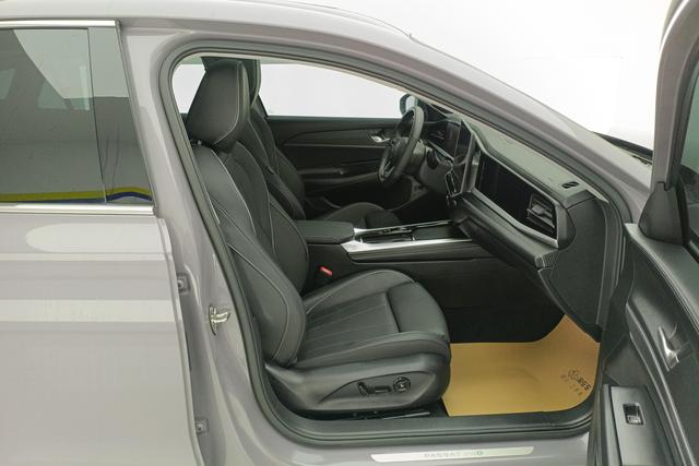 Volkswagen Passat id 3783843 из Китая 12