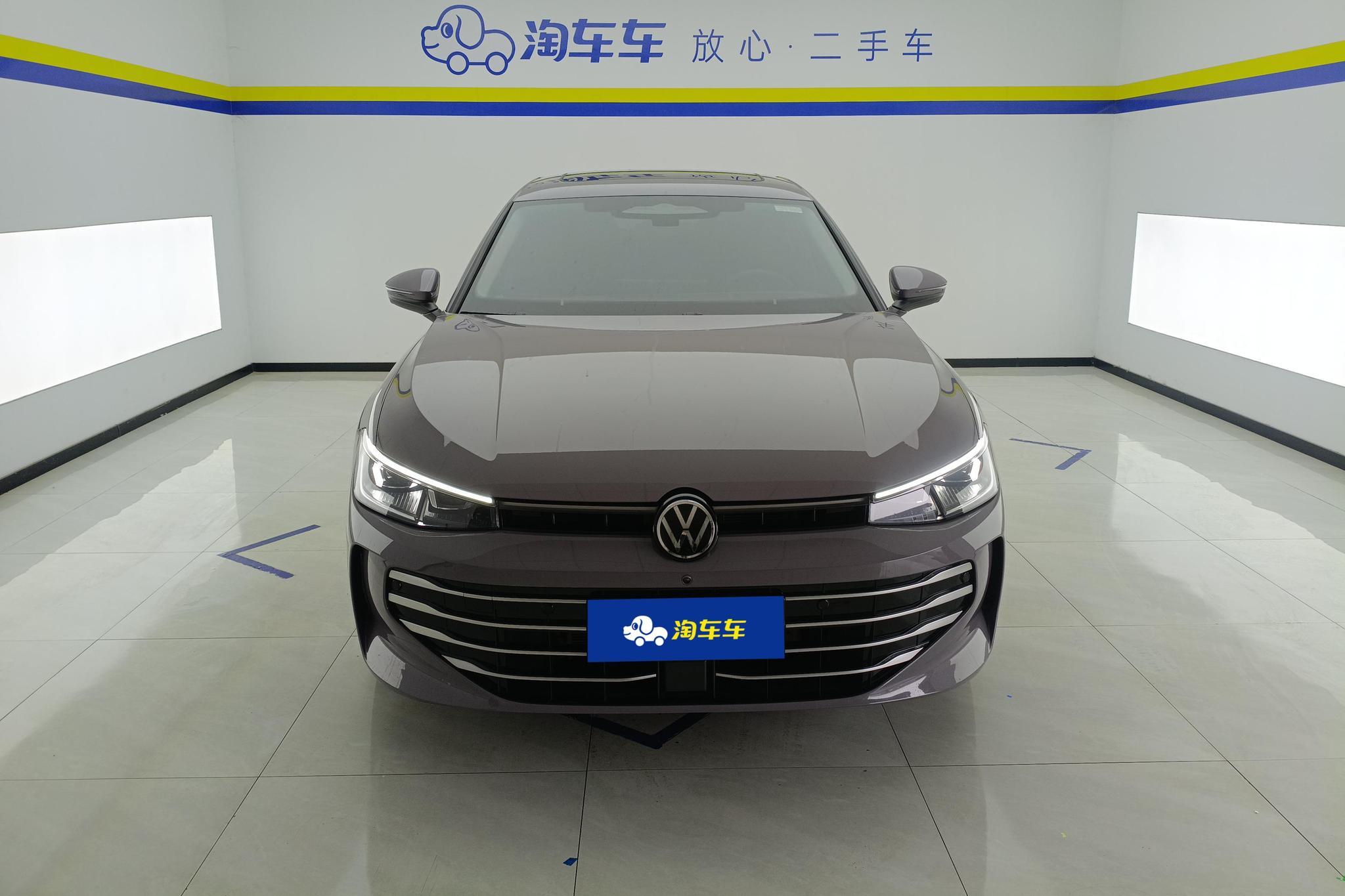 Volkswagen Passat 2025 Pro 380TSI