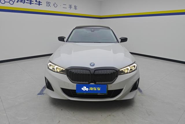 BMW i3 2024 Белый из Китая