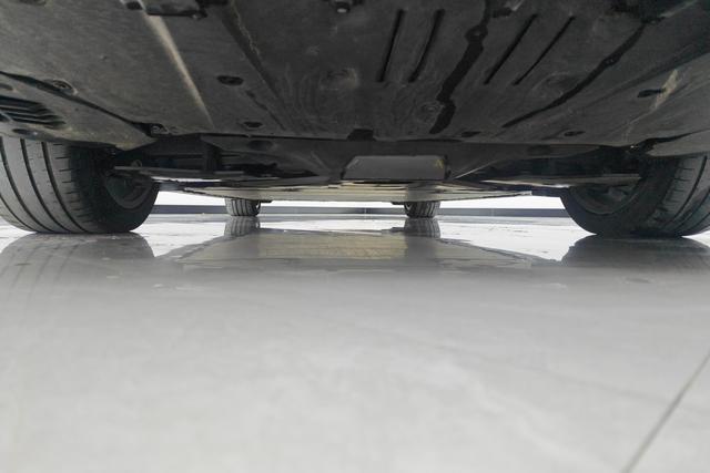 BMW i3 id 3840864 из Китая 14