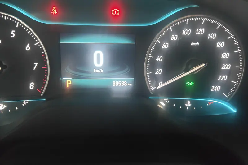 Buick Excelle рестайлинг 1.5L автомат элит — фото 10