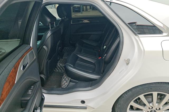 Lincoln MKZ id 3783061 из Китая 17