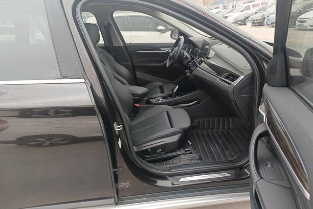 BMW X1 id 3781580 из Китая 10