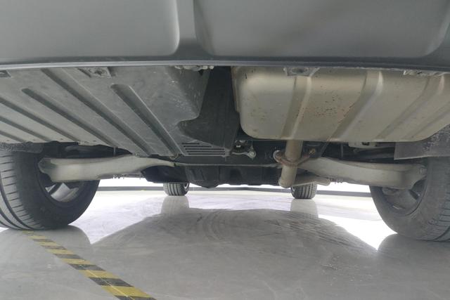 Ideal car Ideal ONE 2022 Белый из Китая, фото 6