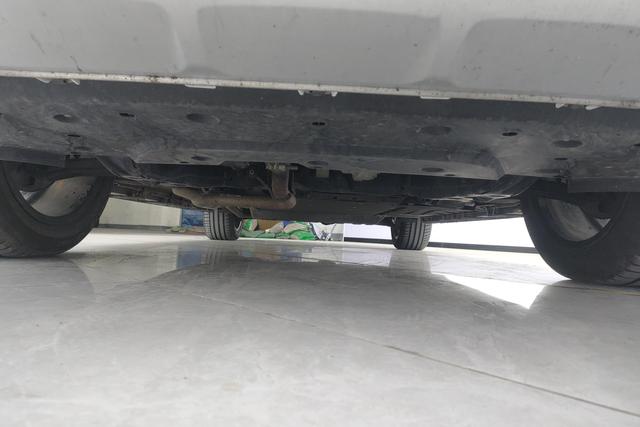 Ideal car Ideal ONE id 3804098 из Китая 15