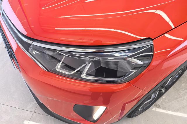 Citroen C3-XR 2020 Красный из Китая, фото 3