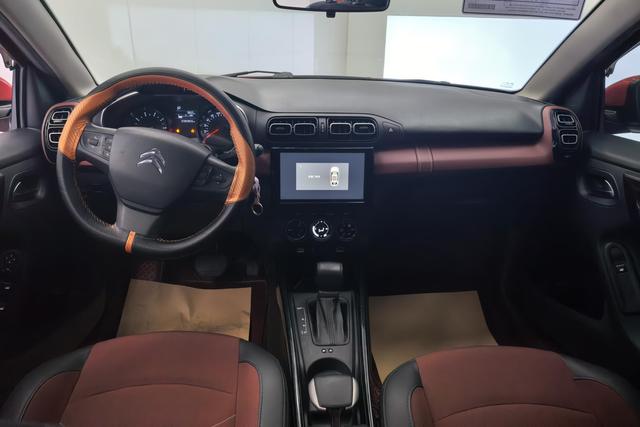 Citroen C3-XR id 3804231 из Китая 7