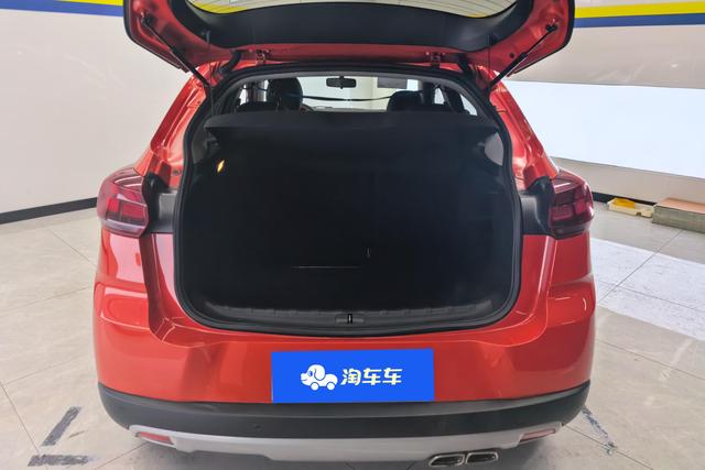 Citroen C3-XR id 3804231 из Китая 13