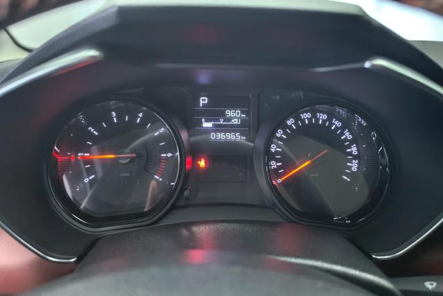 Citroen C3-XR id 3804231 из Китая 17