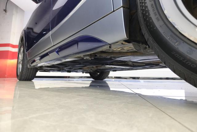 BMW X2 id 3840636 из Китая 13