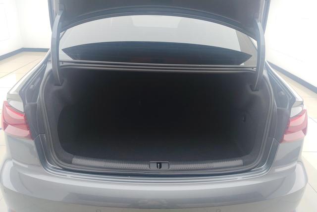 Audi A3 2019 Limousine 35 TFSI VI — фото 17