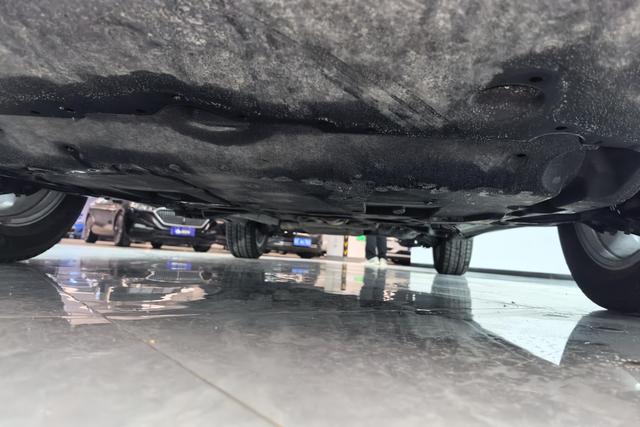 Toyota Corolla Cross 2024 2.0 L CVT — фото 10