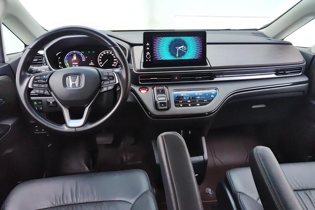 Honda Odyssey 2022 2.0 L · — фото 13