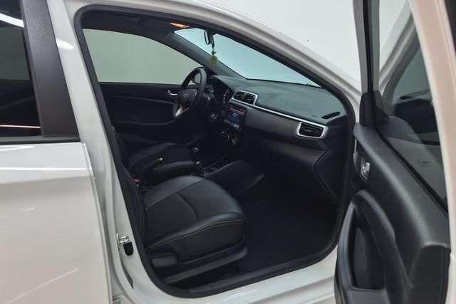 Hyundai Rena 2020 Белый из Китая, фото 5